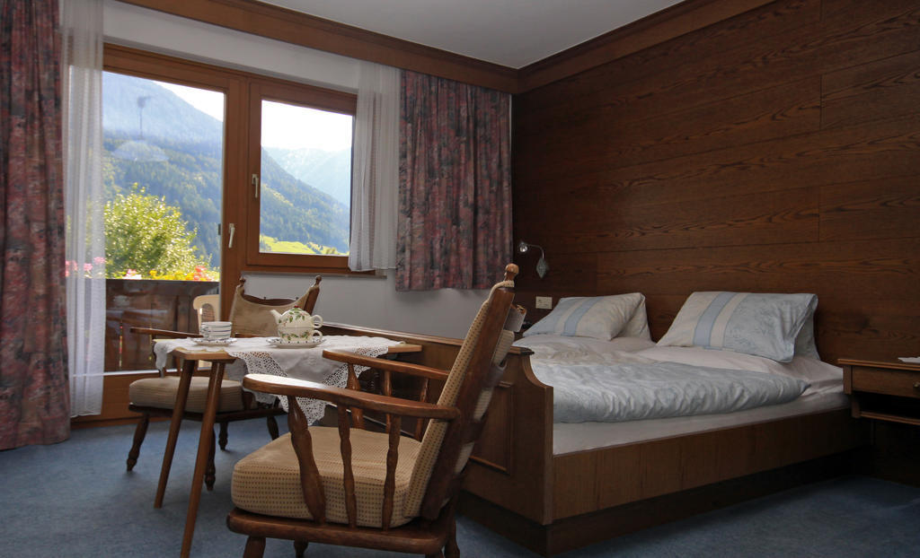 Privatzimmer Kammerlander Neukirchen am Großvenediger Cameră foto